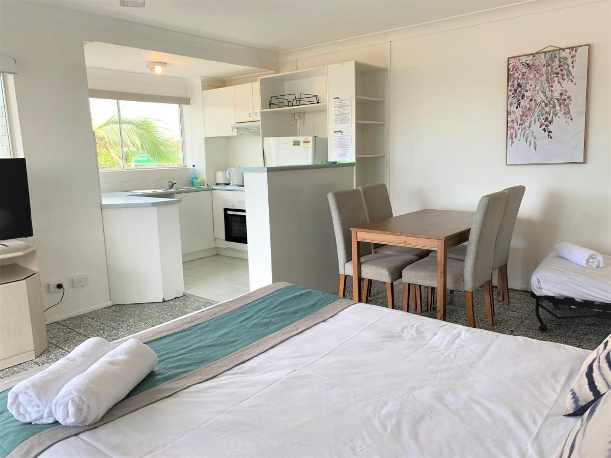 Broadwater Keys Holiday Apartments Gold Coast Exterior photo