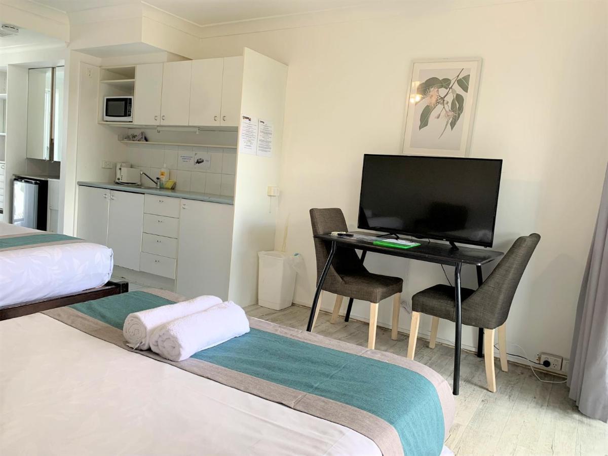 Broadwater Keys Holiday Apartments Gold Coast Exterior photo